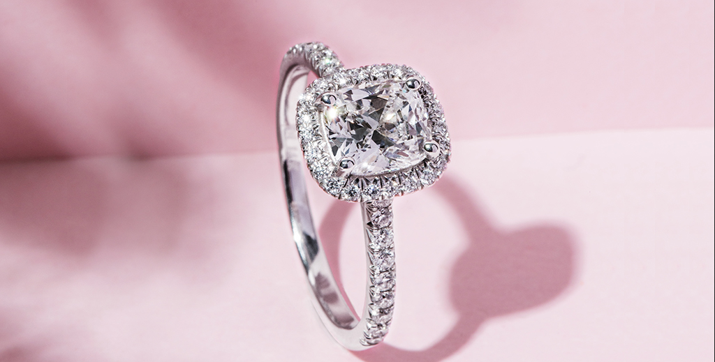 cushion cut diamond ring